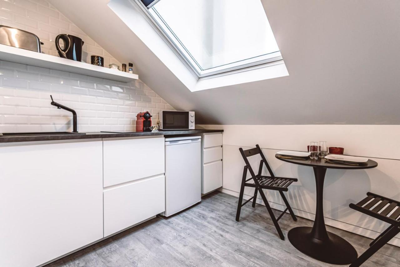 Le Coquet Logement Climatise Face A La Cathedrale - 3G Reims Exterior foto